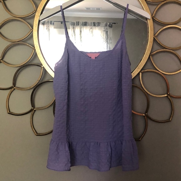 Lilly Pulitzer Tops - Breezy Lilly Pulitzer top